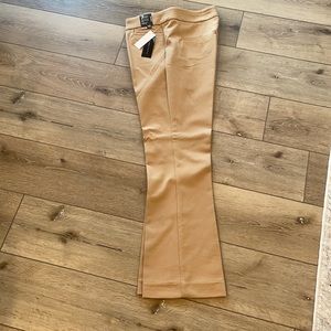 NWT! Never worn size 10 New York and Company pants.